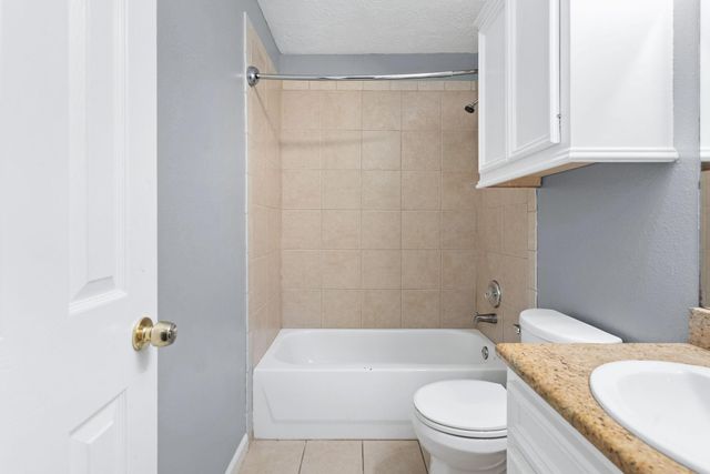 139 Horn Court, Baytown, TX 77523