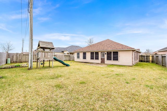 139 Horn Court, Baytown, TX 77523