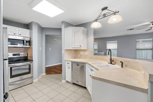 139 Horn Court, Baytown, TX 77523