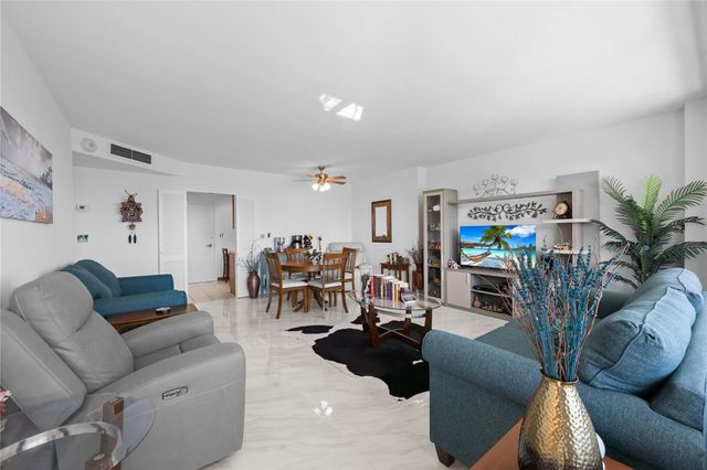 3300 NE 36th Street 1711, Fort Lauderdale, FL 33308