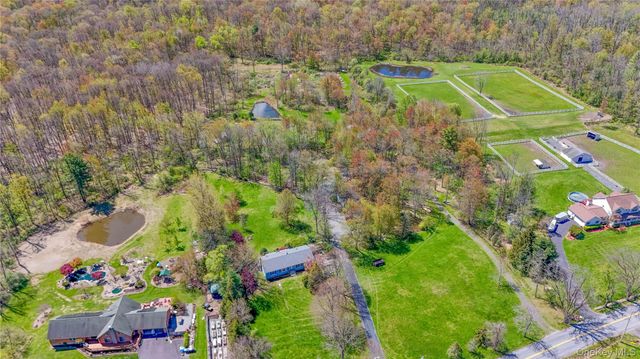 749 Eatontown Road, Port Jervis, NY 12771