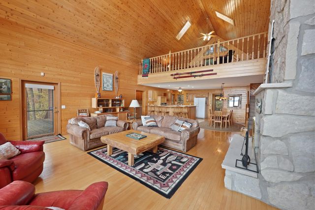 10382 Westwood Trail SW, Nisswa, MN 56468