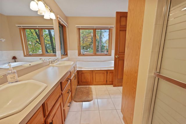 10382 Westwood Trail SW, Nisswa, MN 56468