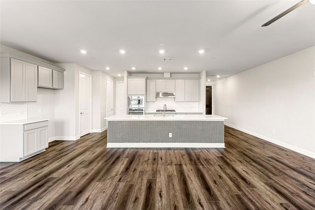 5517 Liberty Drive, The Colony, TX 75056