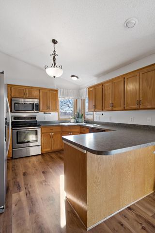 1912 129th Avenue NE, Blaine, MN 55449