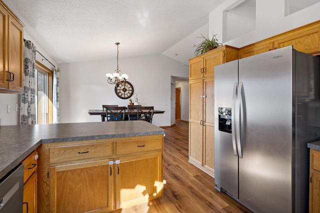 1912 129th Avenue NE, Blaine, MN 55449