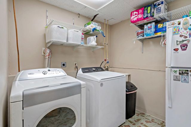 1912 129th Avenue NE, Blaine, MN 55449