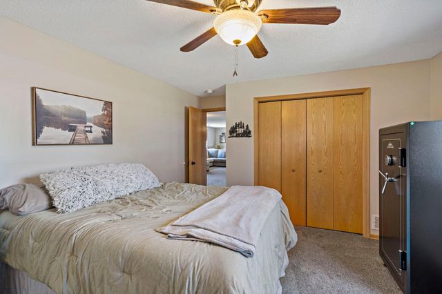 1912 129th Avenue NE, Blaine, MN 55449