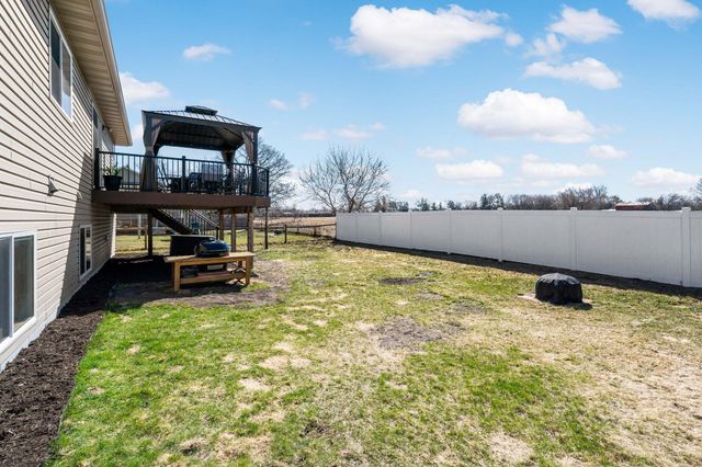 1912 129th Avenue NE, Blaine, MN 55449