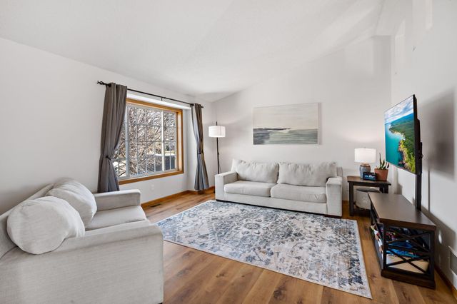 1912 129th Avenue NE, Blaine, MN 55449