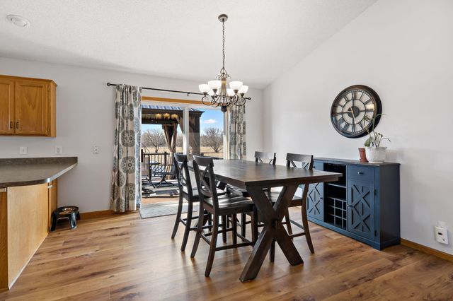 1912 129th Avenue NE, Blaine, MN 55449