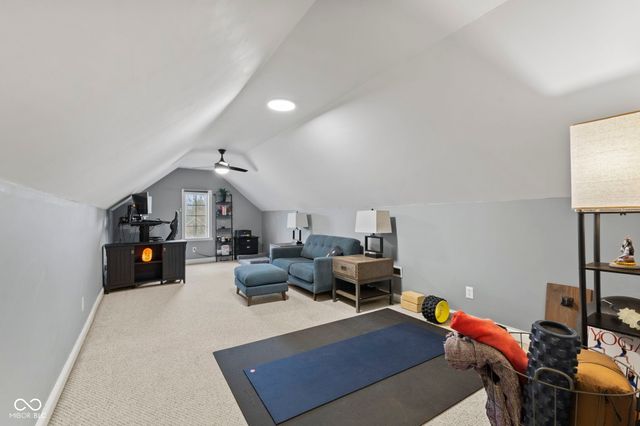 10630 N Rolling Valley Drive, Mooresville, IN 46158