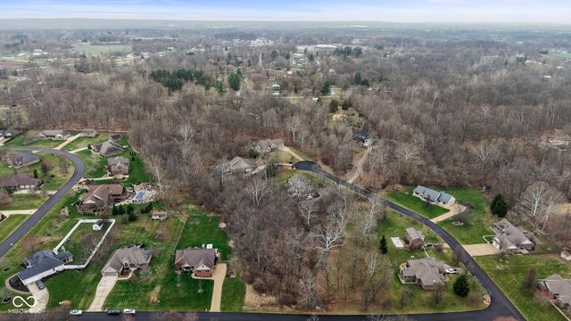 10630 N Rolling Valley Drive, Mooresville, IN 46158