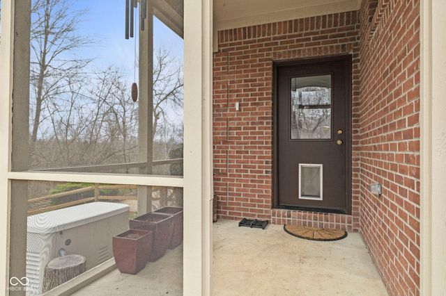 10630 N Rolling Valley Drive, Mooresville, IN 46158