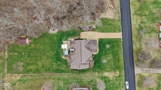 10630 N Rolling Valley Drive, Mooresville, IN 46158