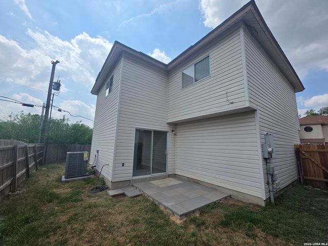 8906 Kenton Briar, San Antonio, TX 78240