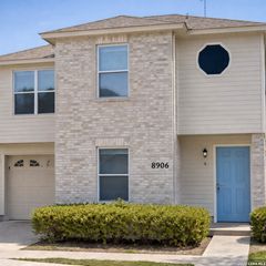 8906 Kenton Briar, San Antonio, TX 78240