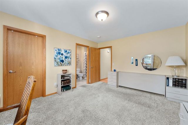 1722 Mitchell Avenue, Eau Claire, WI 54701