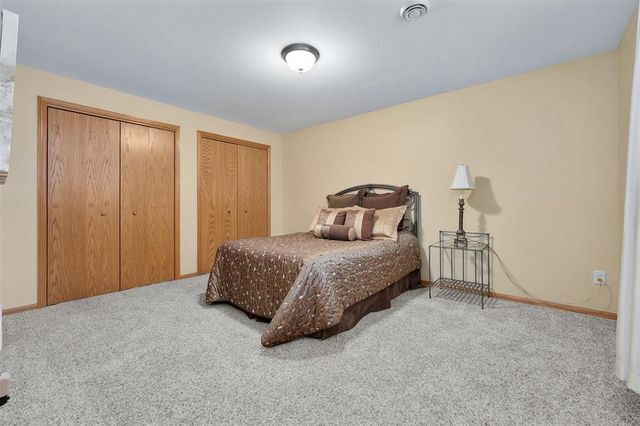 1722 Mitchell Avenue, Eau Claire, WI 54701