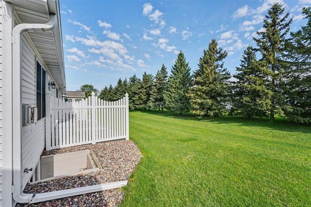 1722 Mitchell Avenue, Eau Claire, WI 54701