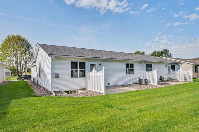 1722 Mitchell Avenue, Eau Claire, WI 54701