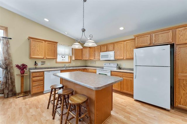 1722 Mitchell Avenue, Eau Claire, WI 54701