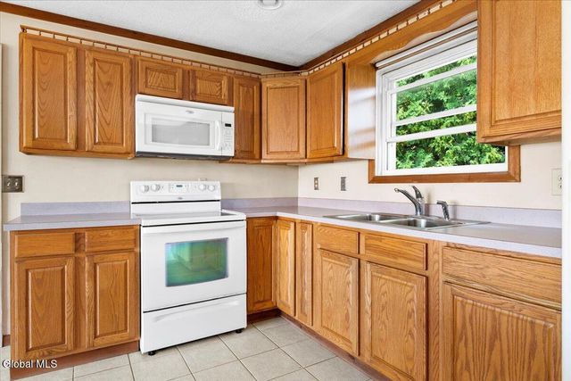 1 Thomas Street, Queensbury, NY 12804