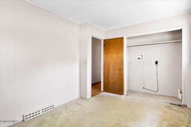 1 Thomas Street, Queensbury, NY 12804