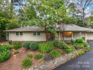 85 E Euclid Parkway, Asheville, NC 28804