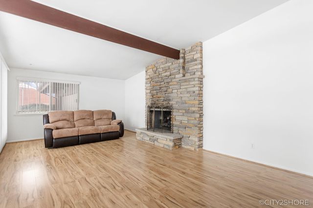 3965 N Big Spring Drive SW, Grandville, MI 49418