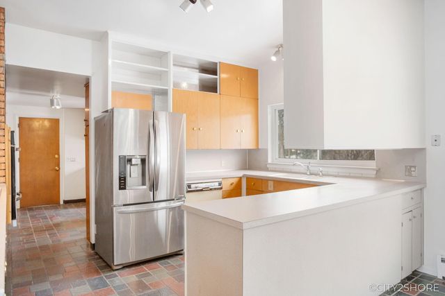 3965 N Big Spring Drive SW, Grandville, MI 49418