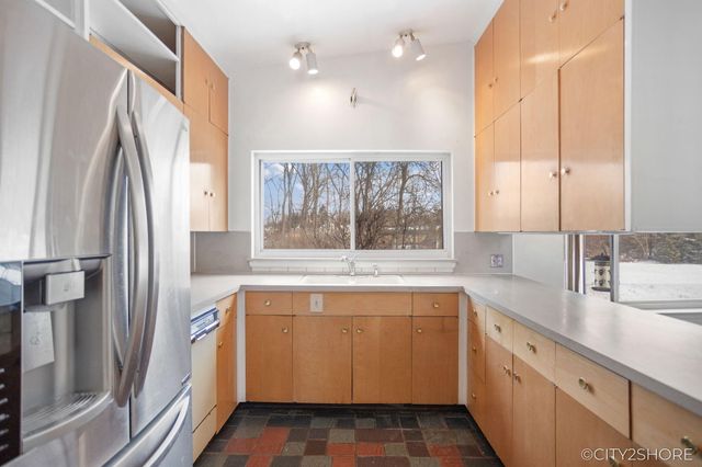 3965 N Big Spring Drive SW, Grandville, MI 49418