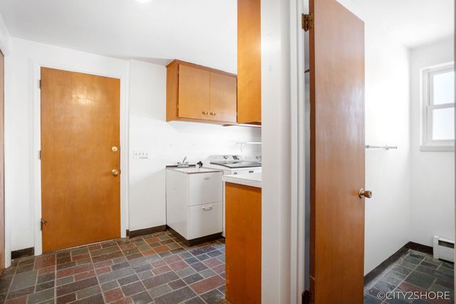 3965 N Big Spring Drive SW, Grandville, MI 49418