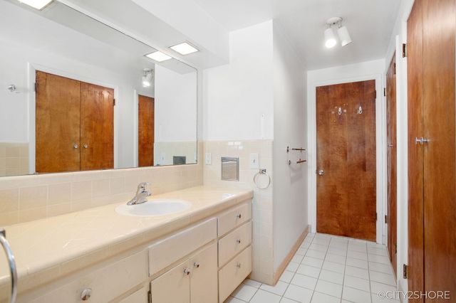 3965 N Big Spring Drive SW, Grandville, MI 49418