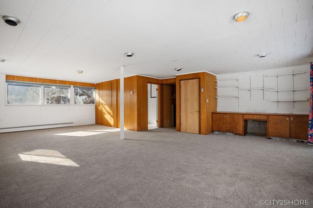 3965 N Big Spring Drive SW, Grandville, MI 49418