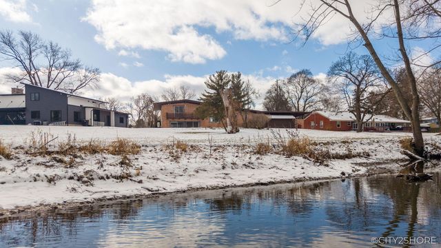 3965 N Big Spring Drive SW, Grandville, MI 49418