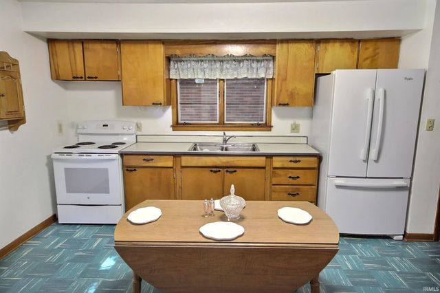 1270 S 600 E, Marion, IN 46953