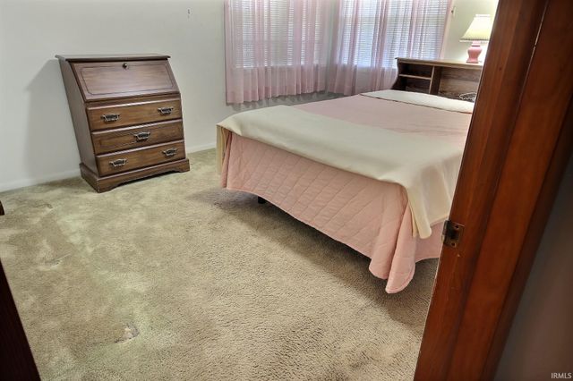 1270 S 600 E, Marion, IN 46953