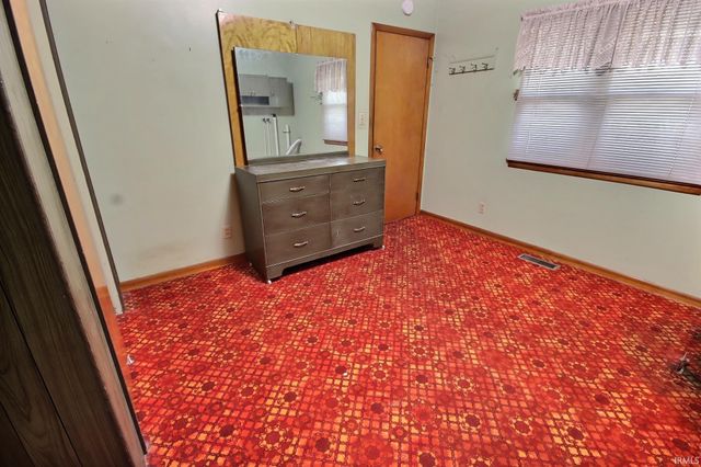 1270 S 600 E, Marion, IN 46953