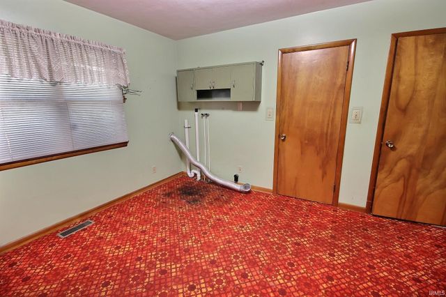 1270 S 600 E, Marion, IN 46953