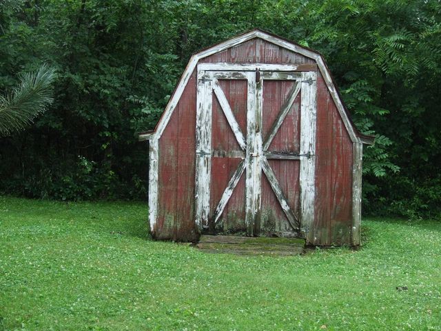 1270 S 600 E, Marion, IN 46953