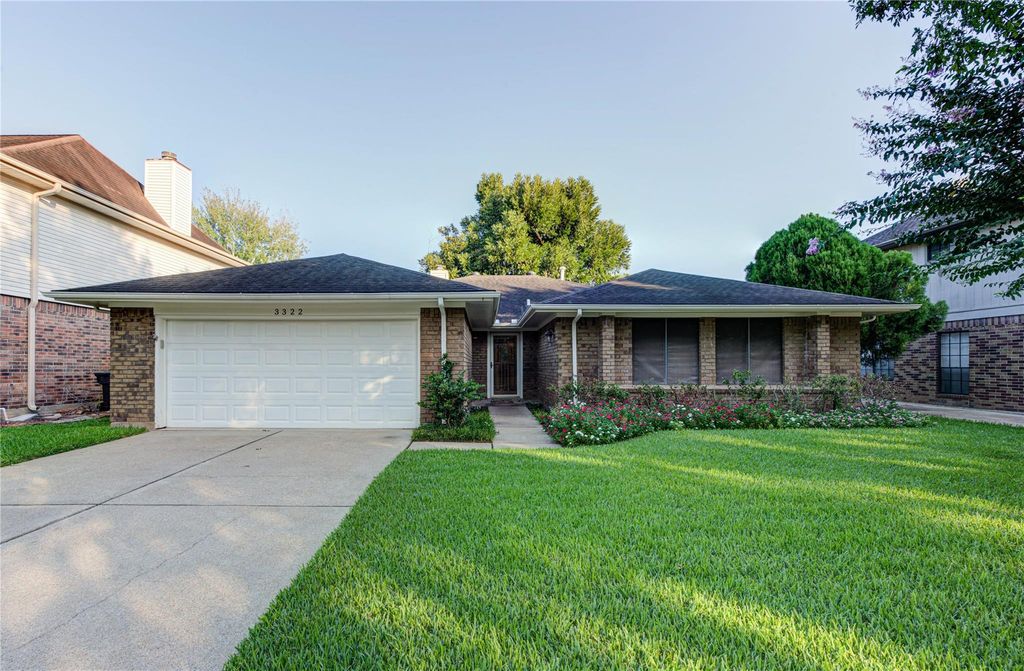 3322 Larkwood Lane, Sugar Land, TX 77479