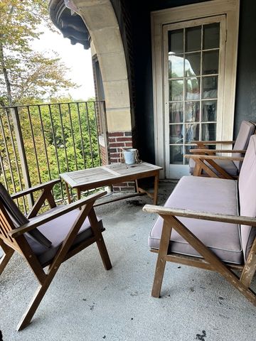 1462 Commonwealth Avenue 2, Boston, MA 02135