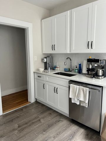 1462 Commonwealth Avenue 2, Boston, MA 02135