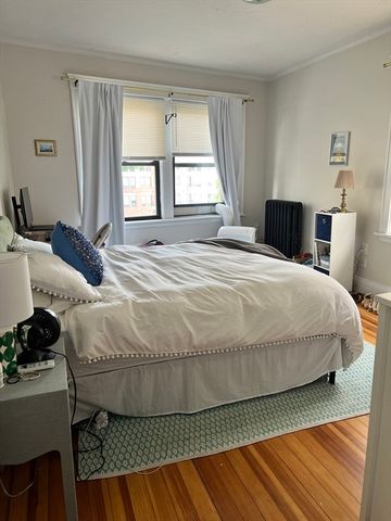 1462 Commonwealth Avenue 2, Boston, MA 02135