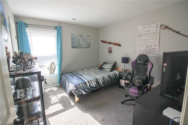 2132 Teasdale DR, Virginia Beach, VA 23454