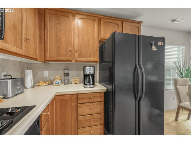 7129 Ne STONEWATER St, Hillsboro, OR 97124