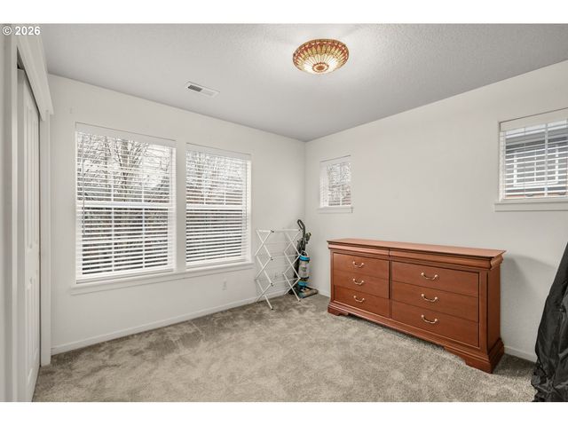 7129 Ne STONEWATER St, Hillsboro, OR 97124