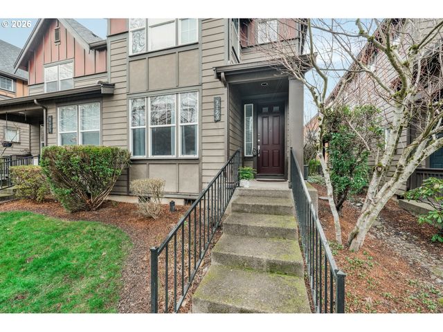 7129 Ne STONEWATER St, Hillsboro, OR 97124