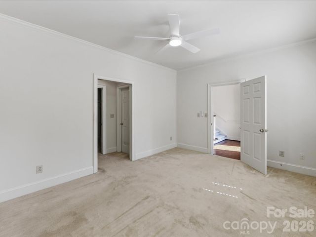 2831 Sharon View Road, Charlotte, NC 28210